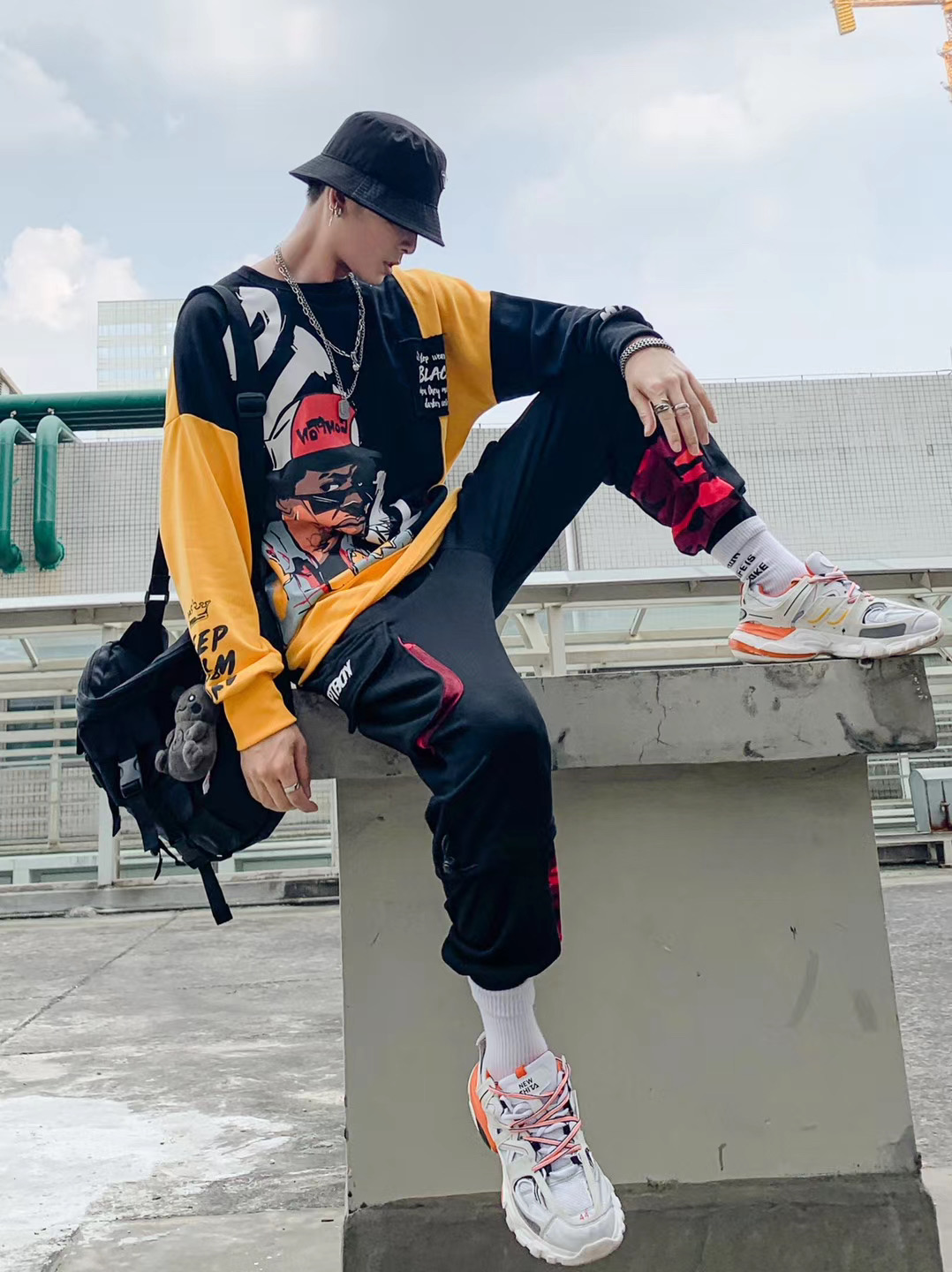 模特嘻哈国潮服装拍摄